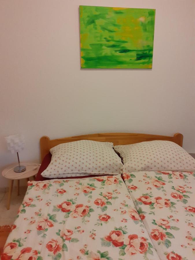 Rose Apartman Балатонлеле Екстериор снимка
